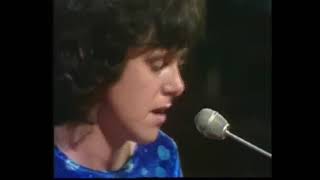 07 Donovan in Concert   Well Known Has Been