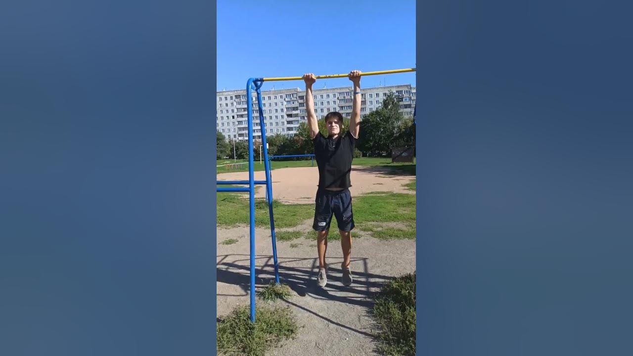 Идеальный турник Кирилл белый