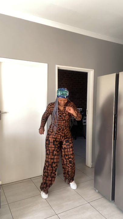 Amapiano 2024 ❤️‍🔥! #kwenzakalani #amapiano #amapiano2024 #amapianodancechallenge #shorts #lumlum