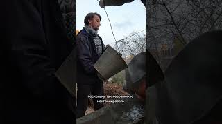 Как приготовить бетон в бетономешалке #стройка #старыйдом  #строительство #ремонт #бетономешалка