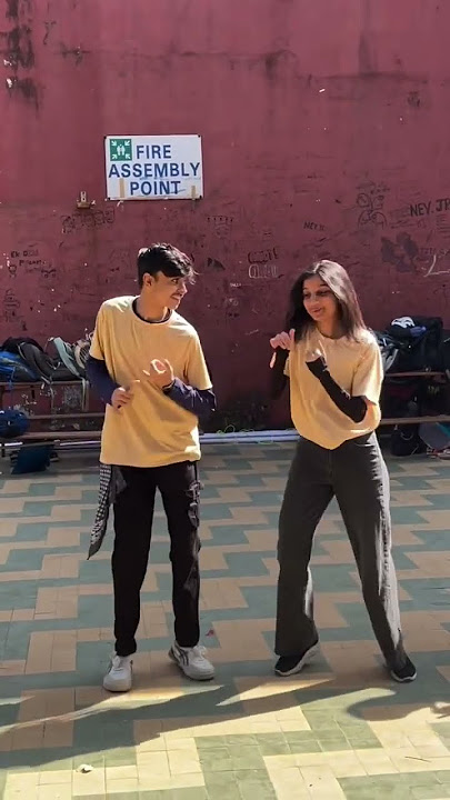 Chand Sifarish 💗💞 #song  #nrityaperformance #short #dance #couple #trending #viral #fyp #mbbs #viral
