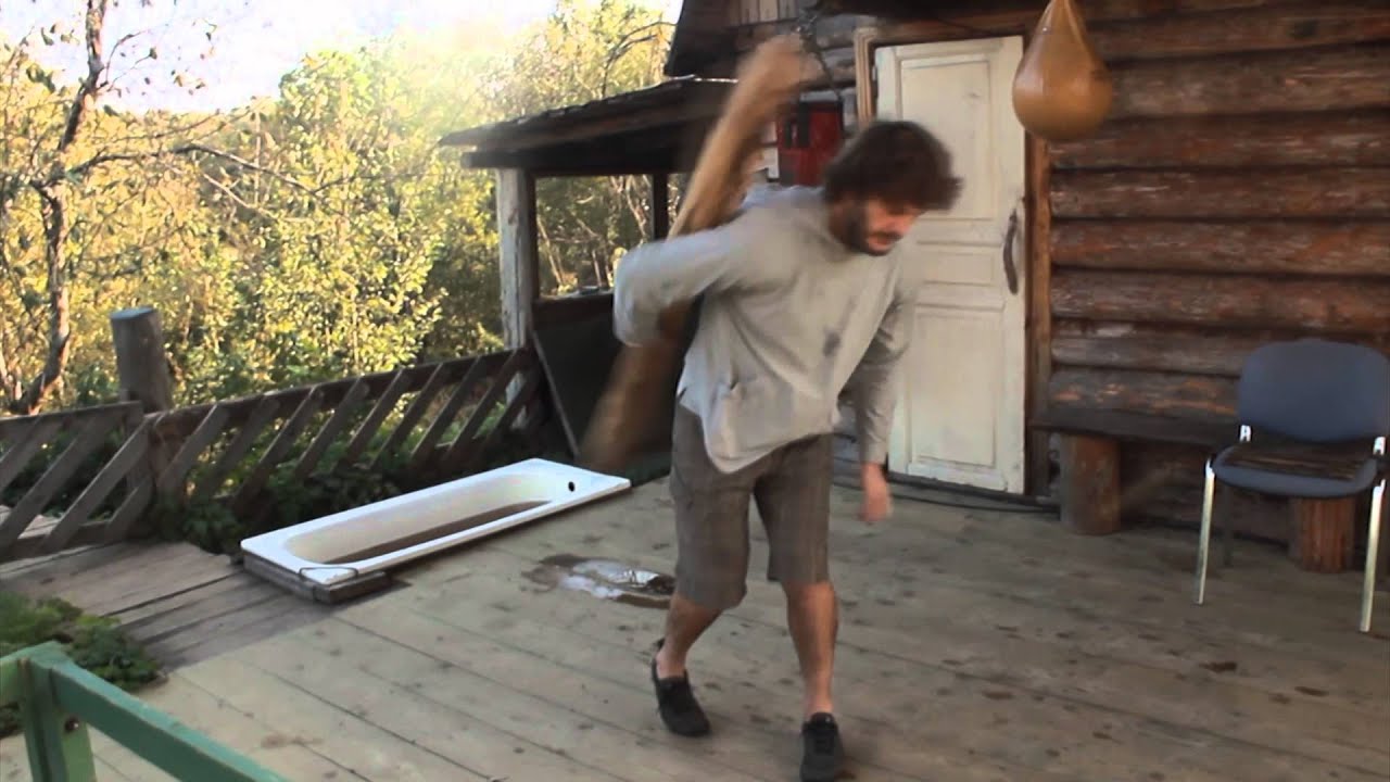 Сергей Чернявский крутит бревно!