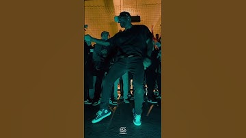 To get #krump, the atmosphere must be right 🦾 #dance #shorts #eyex