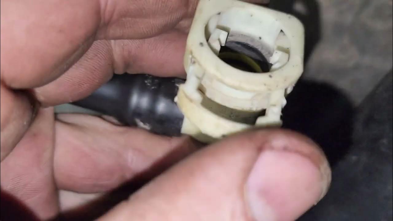 2013 Cadillac SRX4 vent solenoid replacement P0449, P0455. - YouTube
