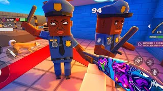 Ultimate City Police Escape & Cars Driving - Gangs War Pixel Shooter - Android Gameplay  screenshot 3