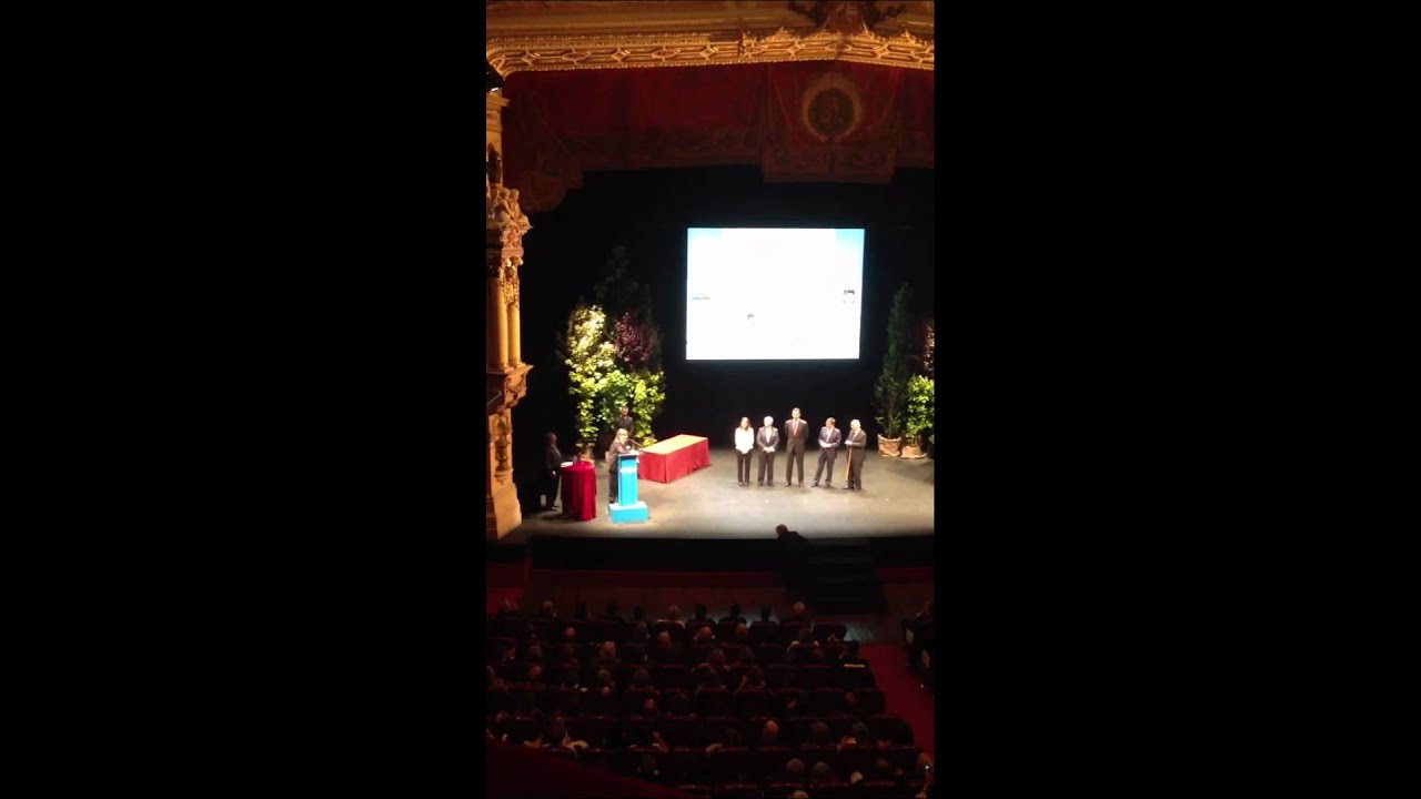 Miguel de la Cuadra Salcedo en los premios Novia Salcedo 20 simple nemlendirici