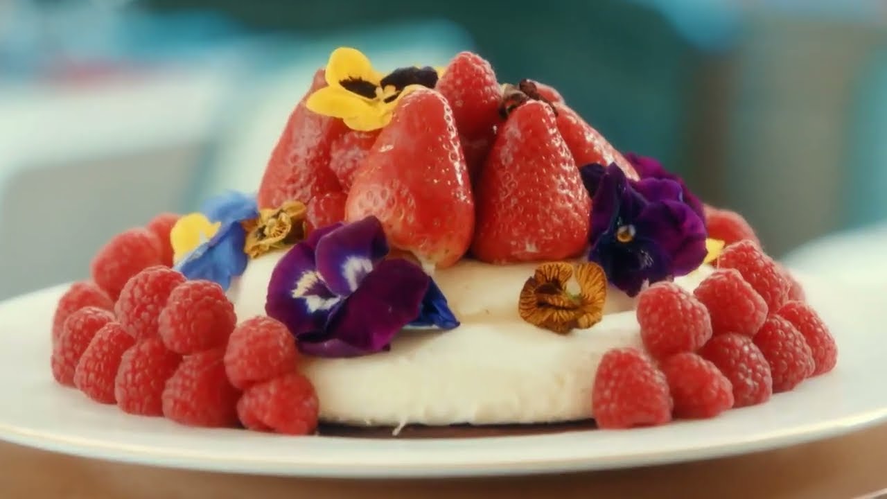 Preview The Jubilee Pudding 70 Years in the Baking YouTube