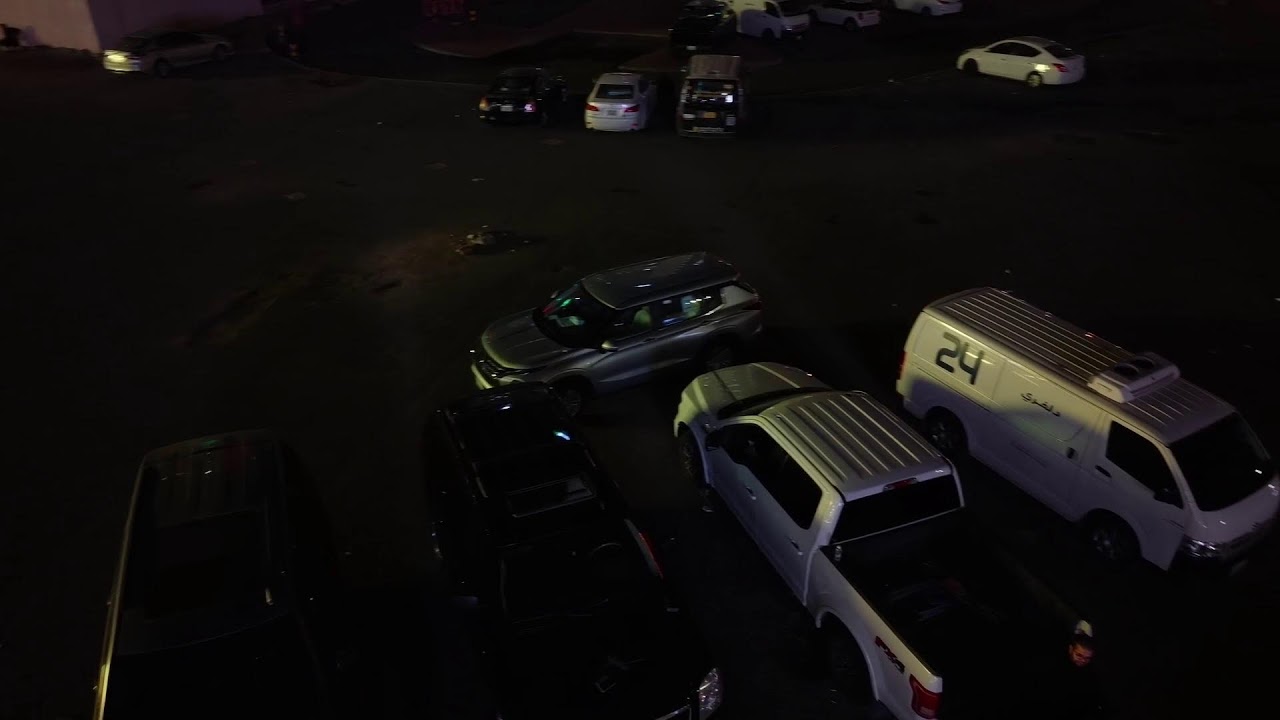 مدينه الكويت اضاءه المباني باحتفالات هلا فبراير