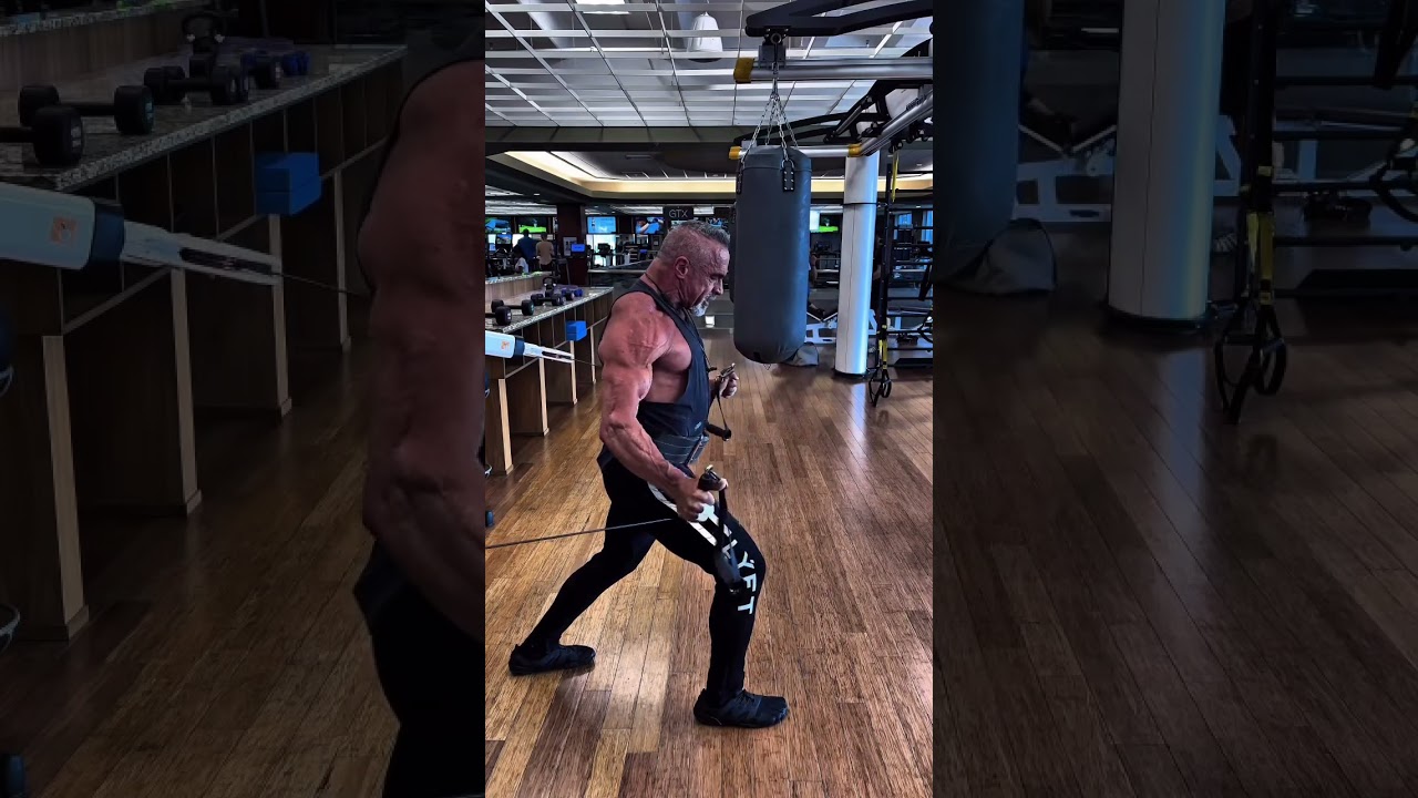 UPPER PECS CABLE SCOOPS #chest #workout #muscle #motivation #exercise