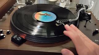 Realistic Lab 400 Turntable. Horiatis76.com