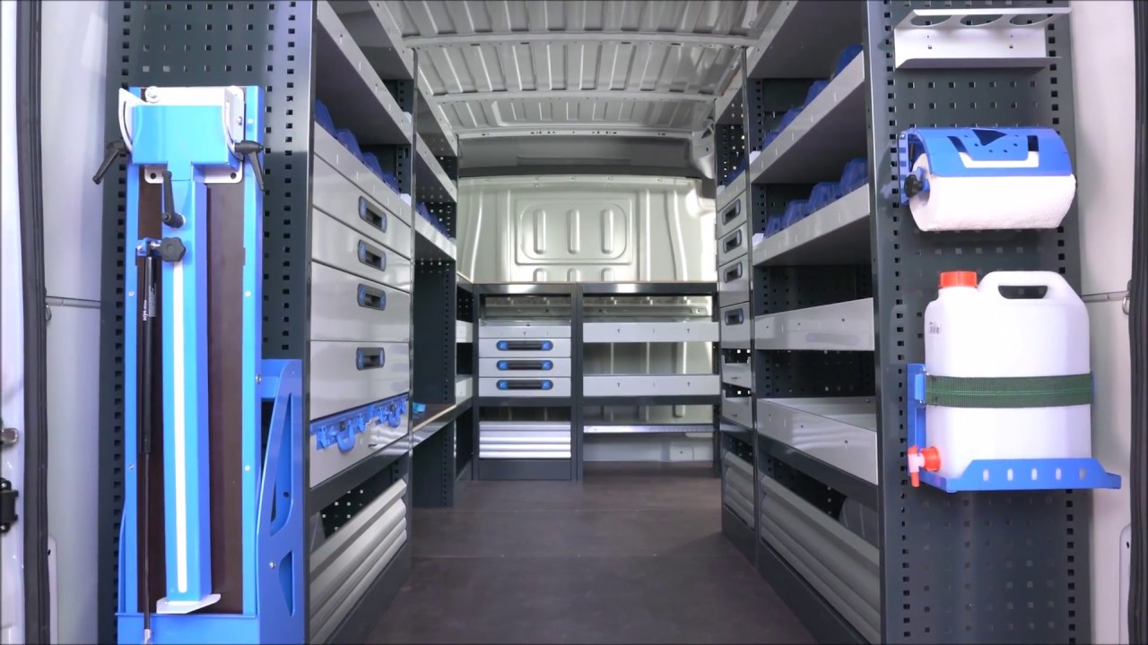 Installazione scaffalature per furgoni - DenWorker 