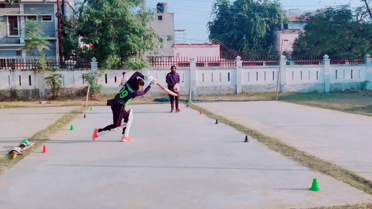 BATTING DRILL GOOD FOOTWORK AND PICKING LENGTH . YouTube