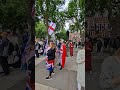POV: You Meet a British Soldier in London 🇬🇧 #love #peace