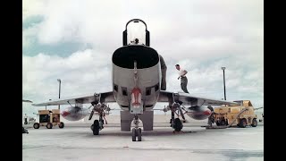 Знаменитые самолеты. F-100 Super Sabre