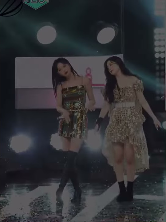Shuhua wants soojin’s hand so bad  #shuhua #sooshu #gidle #hwaa🥰