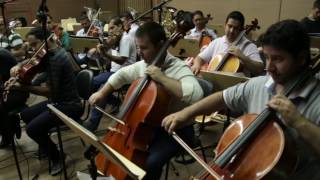 CCB Hino 82 - "Oh! Que Grande Amor!" - Grande Orquestra