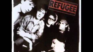 Video thumbnail of "Refugee Listen to your heart"