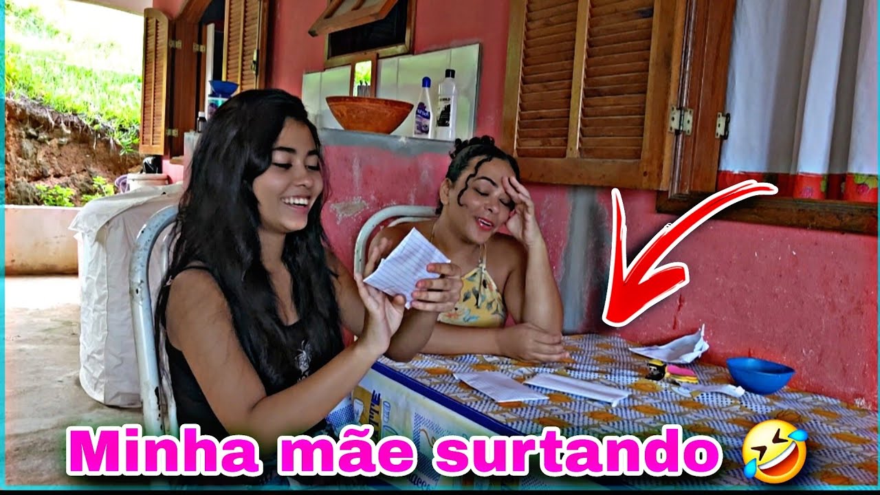 ABRINDO SURPRESINHA DE MATERIAL ESCOLAR 2025 COM MINHA MÃE! ELA QUASE CHOROU KKKKK