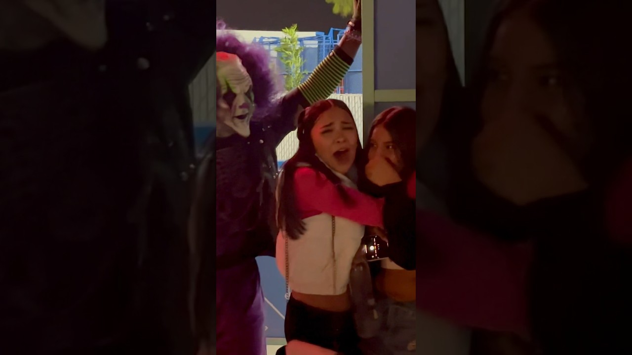 Terrifying Encounter! 😱 Six Flags Fright Fest! 