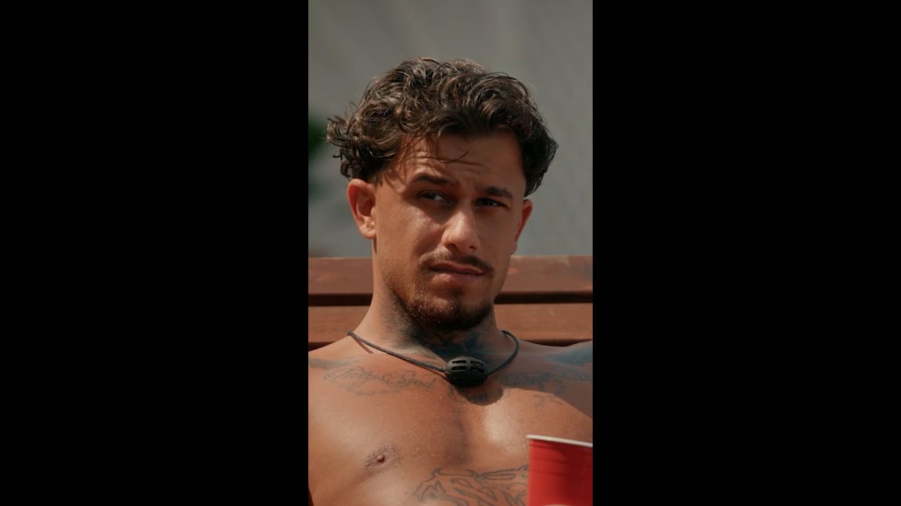 Rijk Hofman gaat het gesprek aan met Rey over Morena #TemptationIslandBenelux