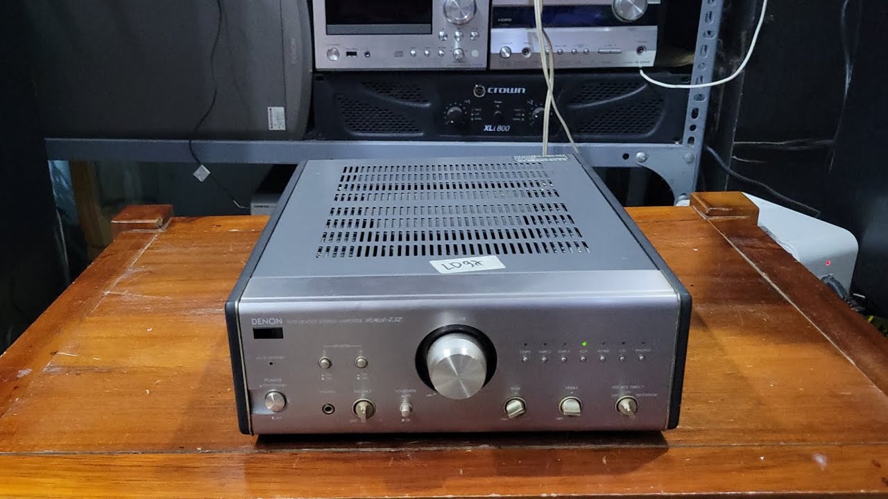 Denon 7.5E Amplifier for bookshelf and mid-size speakers, great
