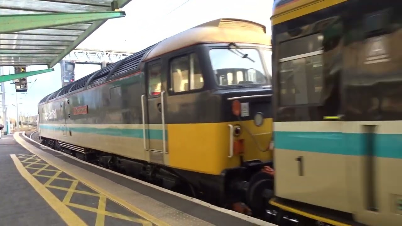 The Class 47 (LSL) SCOTRAIL No.47712 with "WEST OF SCOTLAND PUSH-PULL" was departing at Carlisle.