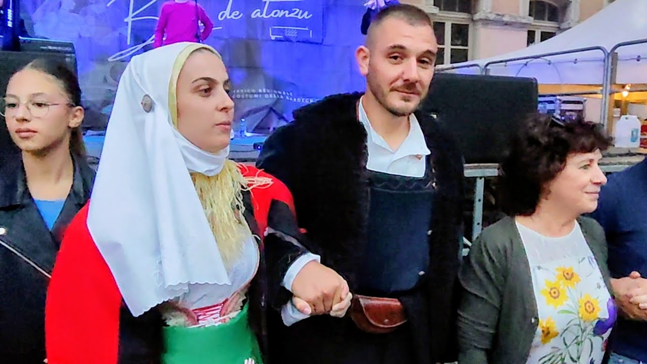 Balli in piazza 💃 per 