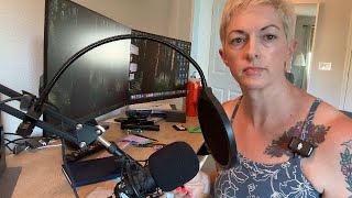 Mom review of a mic for meetings and occasional recordings - Review