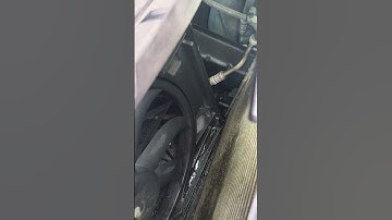 How to find coolant leaks ?! 🤔🤨 #viral #shorts #shortsviral #fyp #coolant #automobile #mechanic #v6