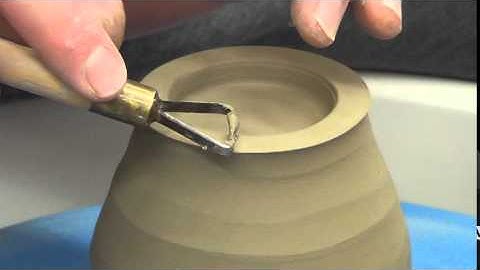 Trimming a cup/yunomi #1