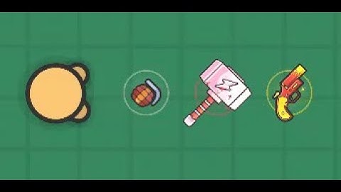 Getting kills with new weapons | Zombs Royale