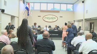 St. Louis County leaders discuss tougher gun laws at crime summit
