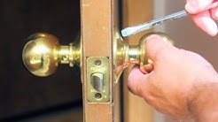 How to Replace A Door Knob Without Visible Screws 