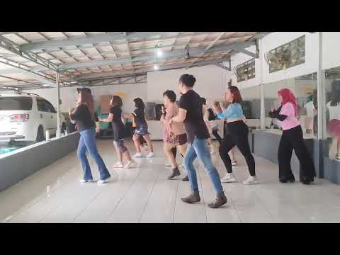 Cha Cha Cha  Samba Line Dance || Choreo:Asbare Bare (INA), Rini Hukom (INA) \u0026 Luci Irawati (INA)
