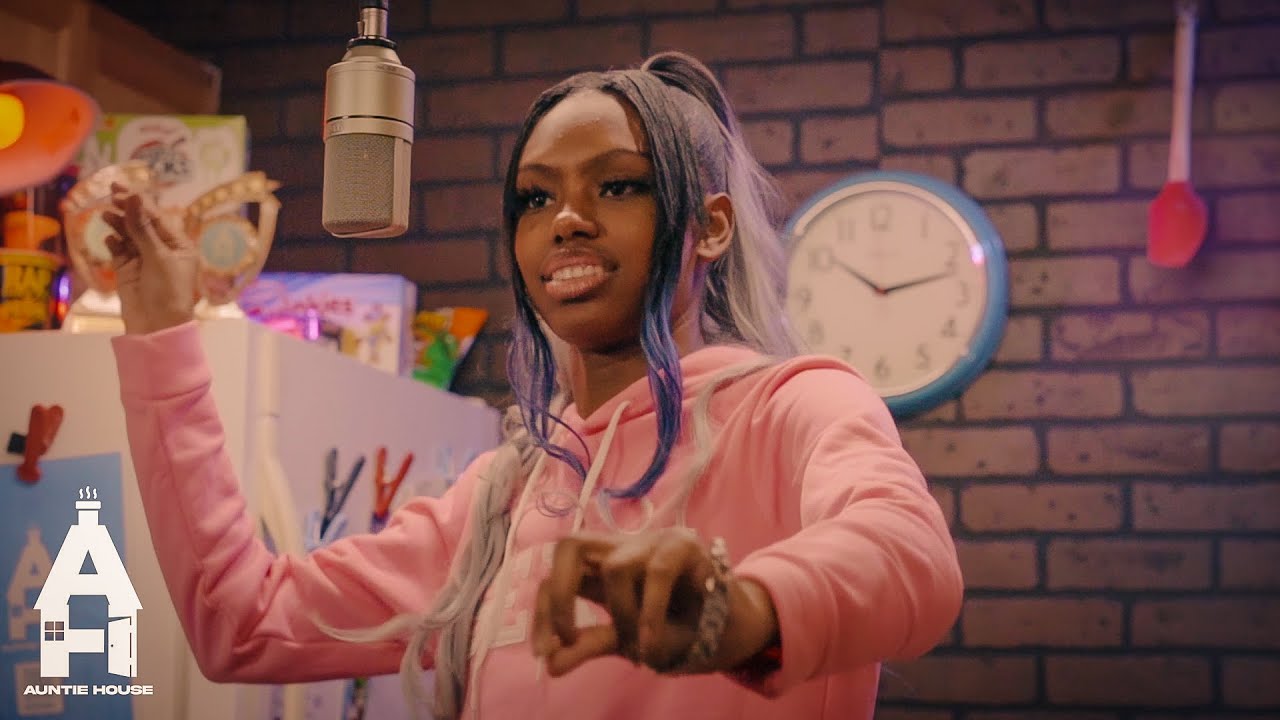 Kiki Marie - 937 (Performance Video) | Dir. by @AuntieHouse_ - YouTube