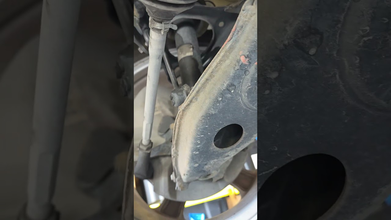 Removing NB miata end link tip, how to remove it!!  