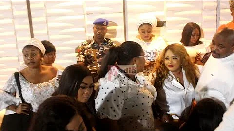 INCOMING OSHODI KING MC OLUOMO AND DAYO AMUSA DAZZLE AT K1 DE ULTIMATE NEW YEAR ALL WHITE FEST