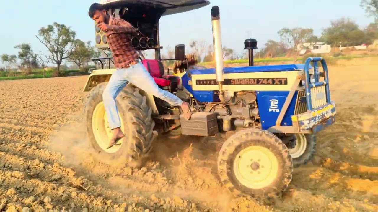 Stand video subscribe, Karu channel support karo  Swaraj  ke Powar ￼