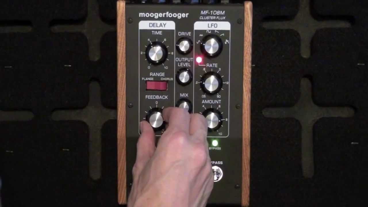 Moog Moogerfooger MF-108M Cluster Flux Review - BestGuitarEffects.com