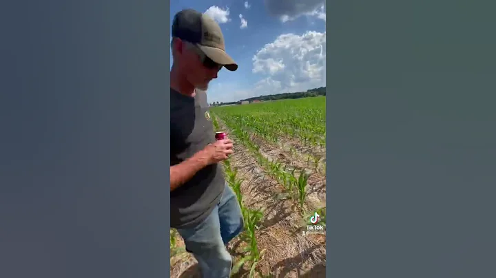 Dan Poston Checks Chad Hendersons Pivot Bio Field