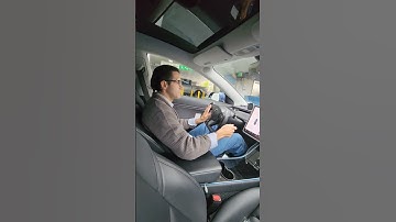 parking with tesla yoke. tight city driving with tesla yoke