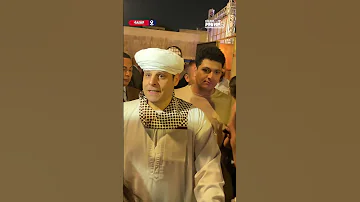 ثانية واحده يا مولانا إقبال كبير من الجماهير على محمود التهامي لحظة وصوله مهرجان القلعة 