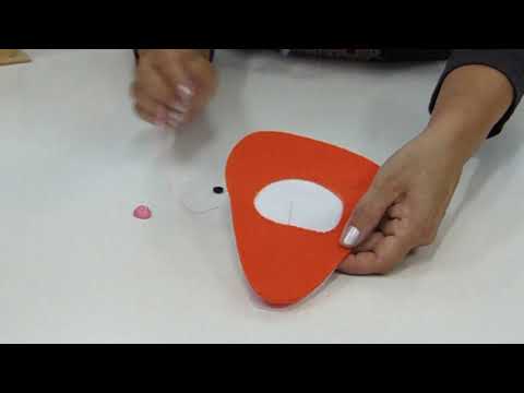 Bolsa zanahoria en fieltro. Yasna Pino. Casa Puchinni. Incluye Moldes.