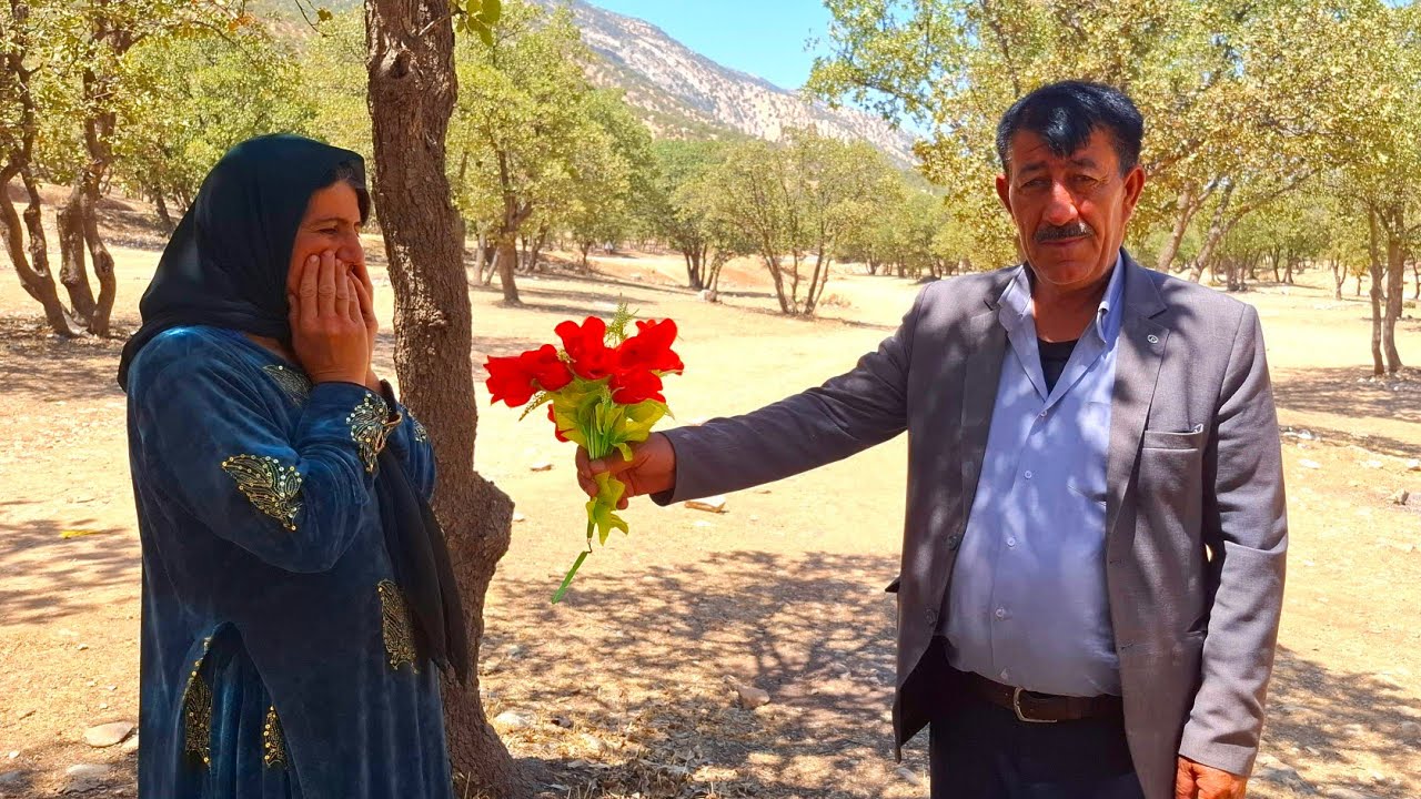 Kind man's proposal to homeless mother shocked the world