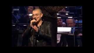 Shuhada’ Sadaqat (FKA Sinéad O'Connor) 'Nothing Compares 2U' with the BBC Concert Orchestra Resimi