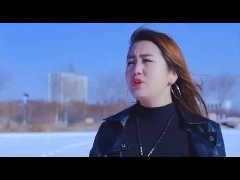 一首伤感民谣情歌《雨蝶》句句动情，献给相亲相爱的有情人
