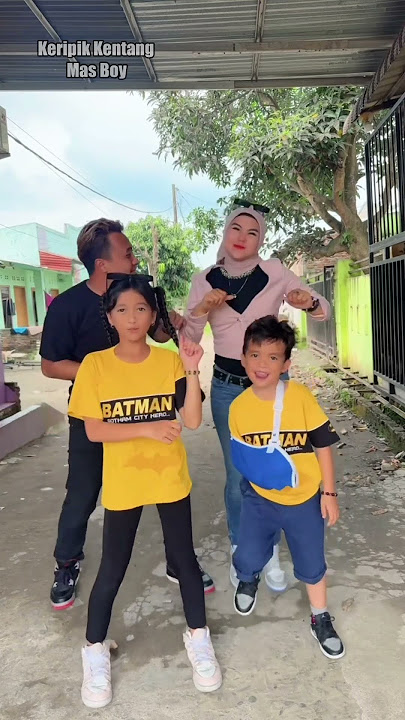Ayo goyang teman teman #keripikkentangmasboy #shorts #youtube #tending