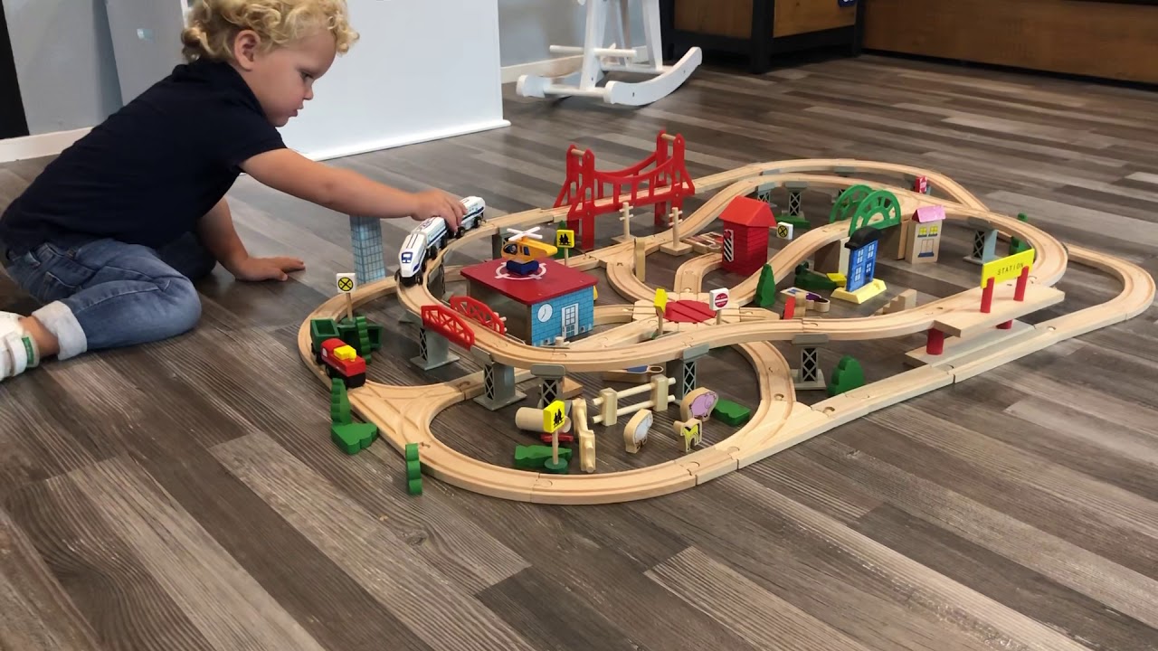 Bandits and Angels Houten treinset 130 delig high level