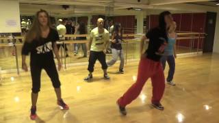 Hilary Thompson teaches "Telephone" by Lady Gaga featuring Beyonce