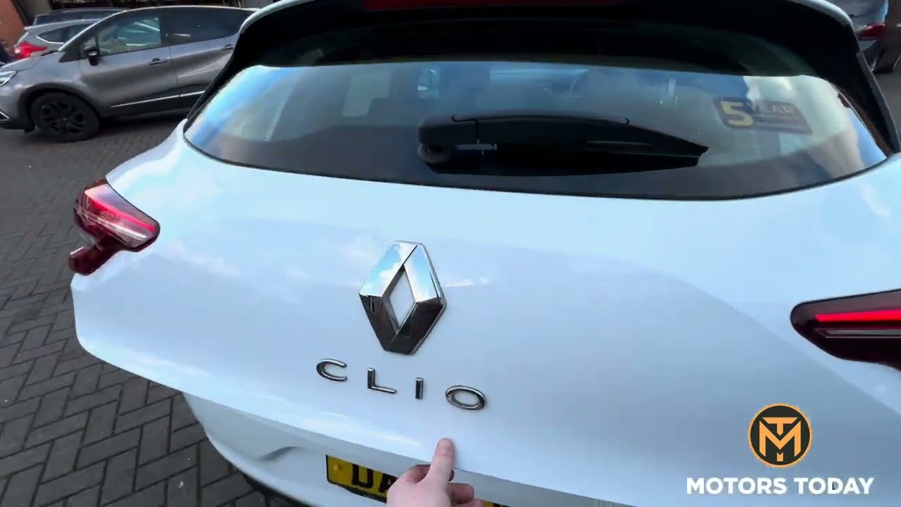 2021 RENAULT CLIO 1.0 TCe Iconic Hatchback 5dr Petrol Manual Euro 6 (s/s) (90 ps)